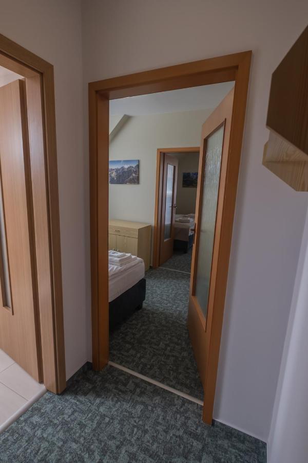 Penzion Rysy Vel'ka Lomnica Esterno foto
