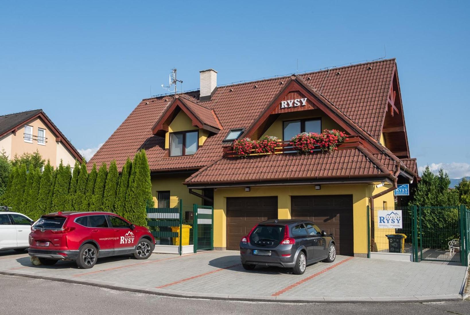 Penzion Rysy Vel'ka Lomnica Esterno foto